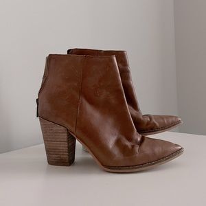 Cognac Leather Heeled Booties | 9 | Lucky Brand